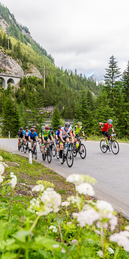 Auf dem Albulapass beim Engadin Radmarathon.