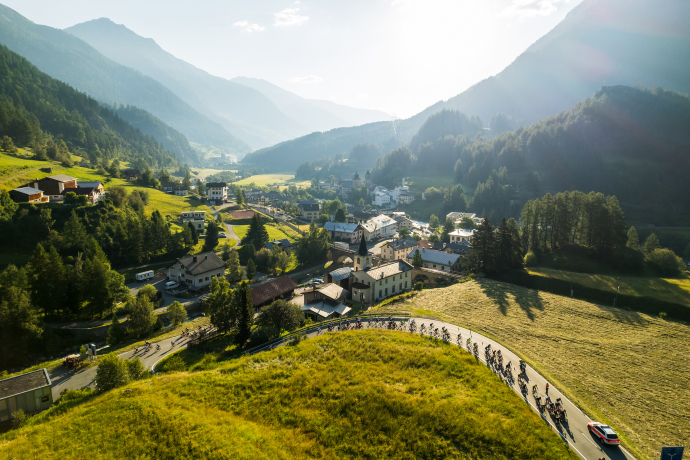 Auf dem Flüelapass. La Svizra - Engadin Radmarathon.