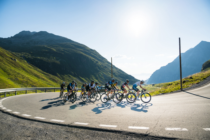 Auf dem Flüelapass. La Svizra - Engadin Radmarathon.