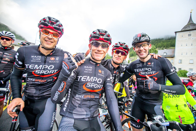 Als Team den Engadin Radmarathon bestreiten.